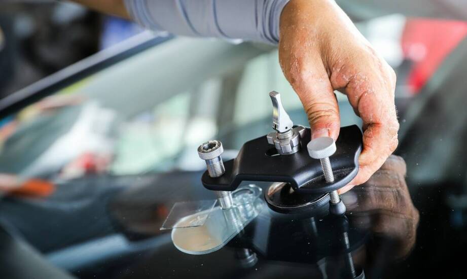 Znaczenie profesjonalnego montażu szyb dla ochrony przed wilgocią