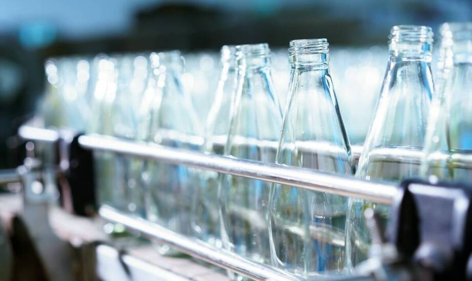 Bezpieczeństwo żywności a wybór odpowiednich szklanych butelek
