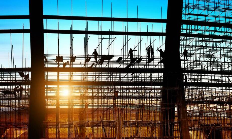 Kraty pomostowe: znaczenie dla bezpieczeństwa pracy na budowach