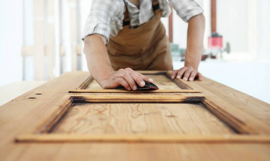 Precyzyjne wyrównywanie drewnianych powierzchni z użyciem bębnowych szlifierek