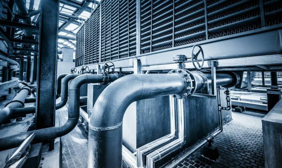 Jak dostosowane rozwiązania do chłodzenia wpływają na ciągłość procesów przemysłowych?