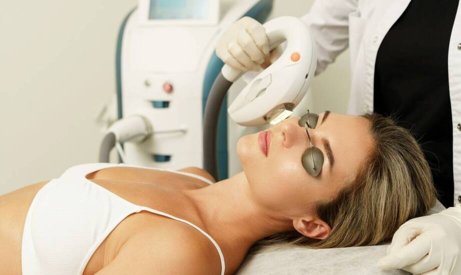 Jakie są przeciwwskazania do usuwania pajączków na nogach z użyciem lasera?