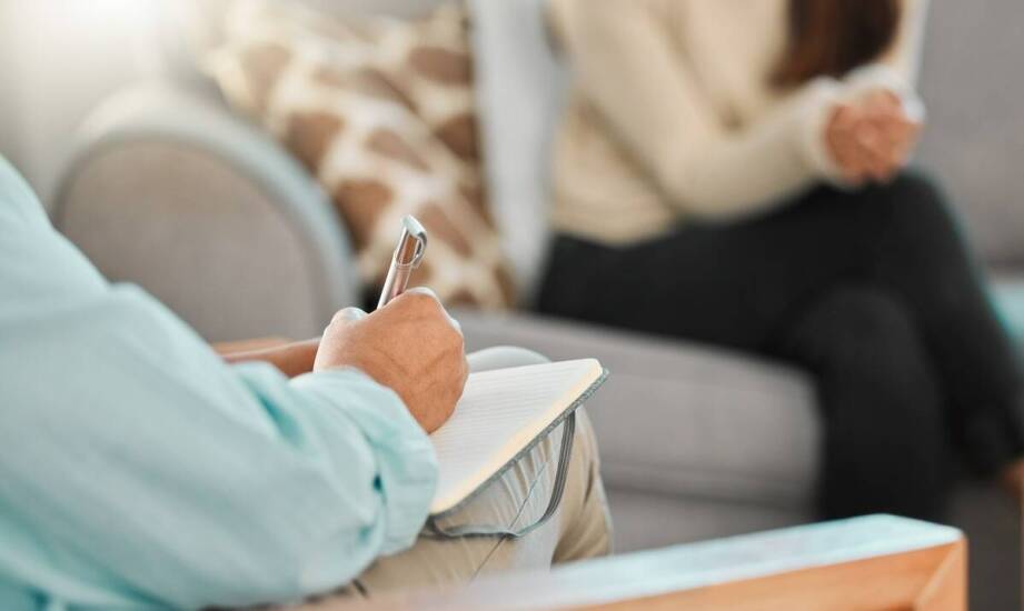 Terapia rerania: Jakie techniki stosują specjaliści?