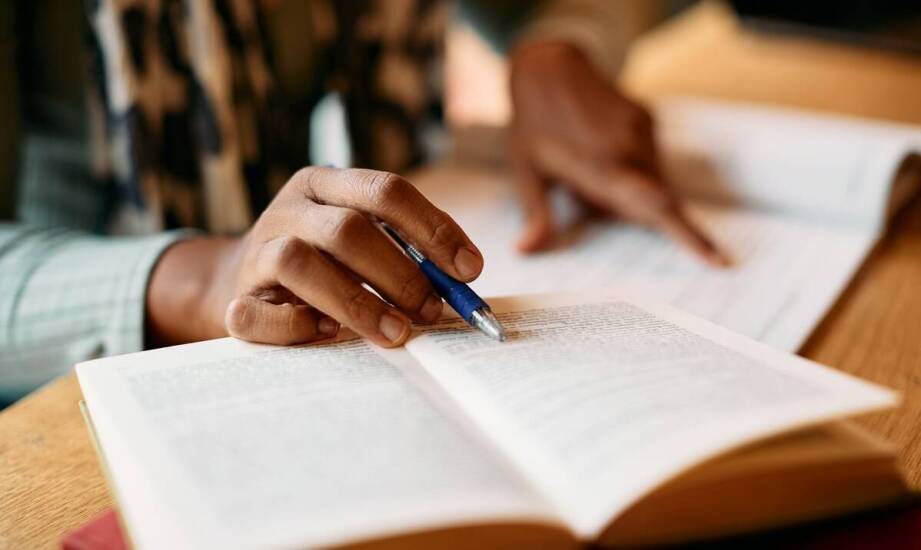 Jak kurs języka japońskiego może pomóc w zrozumieniu japońskiej etykiety?