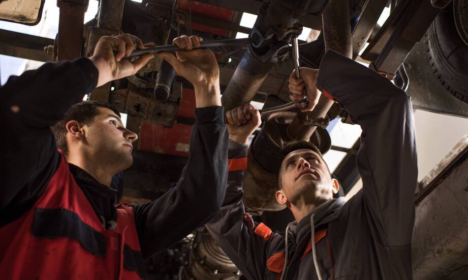 Czy warto inwestować w naprawę maglownicy w starszych pojazdach?