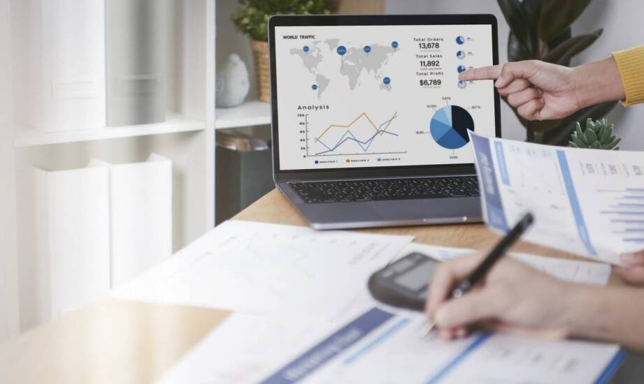 Monitorowanie i analiza wyników jako podstawa skutecznej strategii fanpage’u