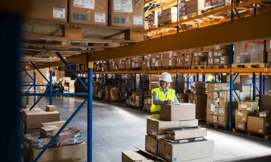 Jak elastyczne zarządzanie magazynem wspiera usługi fulfillment?