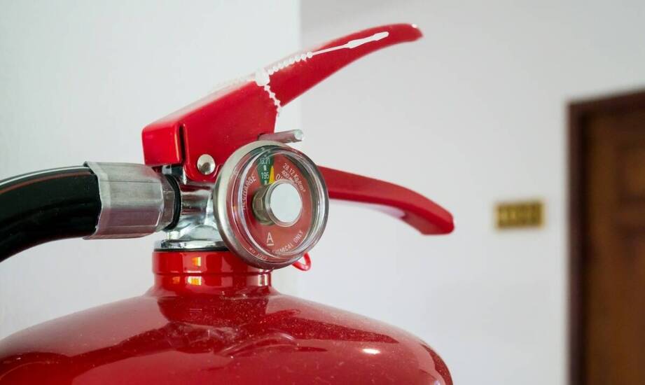 Legalizacja gaśnic jako część kompleksowej ochrony przeciwpożarowej