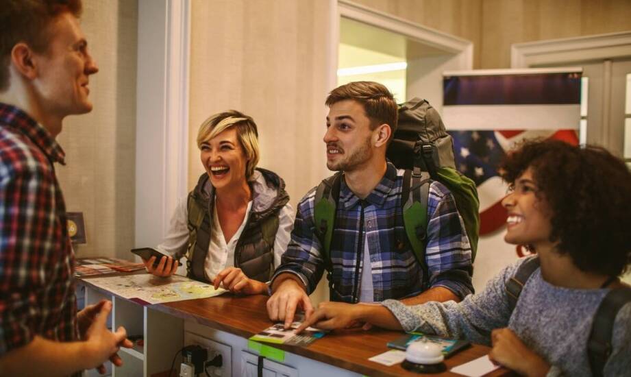 Kursy i szkolenia z zakresu turystyki i rekreacji: co oferuje uczelnia?