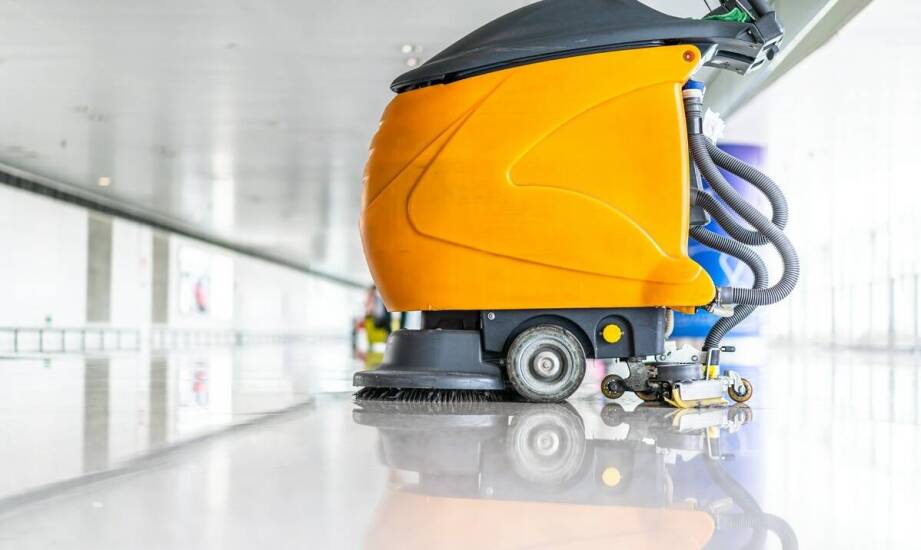Czyszczące roboty w przestrzeniach komercyjnych – jakie korzyści przynoszą?