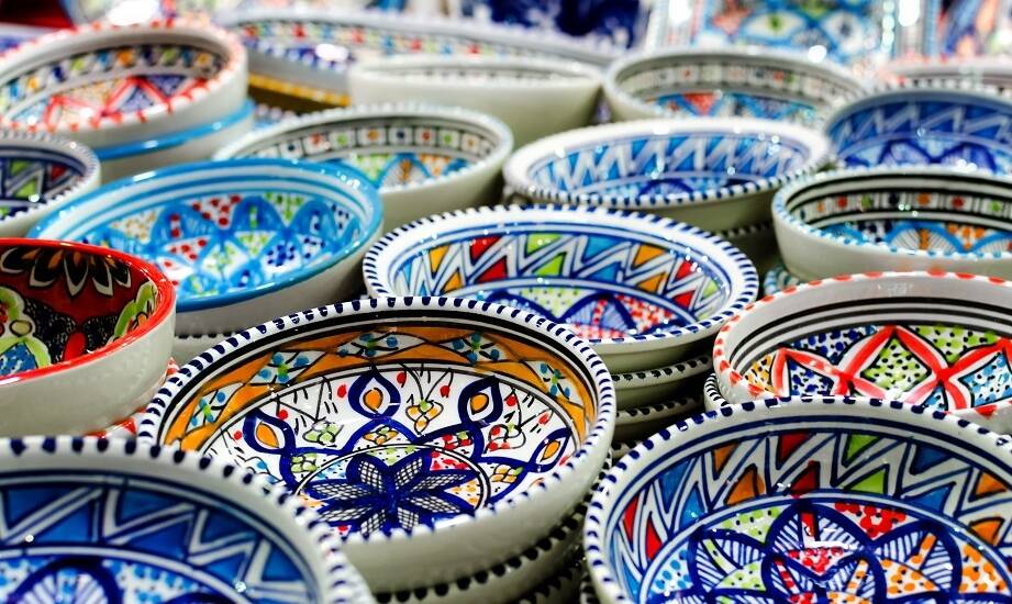 Zastosowanie stempli w zdobieniu ceramiki - unikalna technika