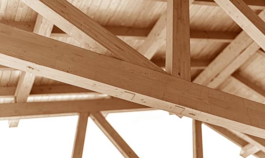 Zastosowanie drewnianych konstrukcji w nowoczesnych projektach dachowych
