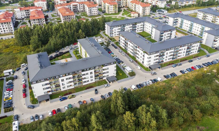 Jakie udogodnienia oferują nowe osiedla z zielenią?