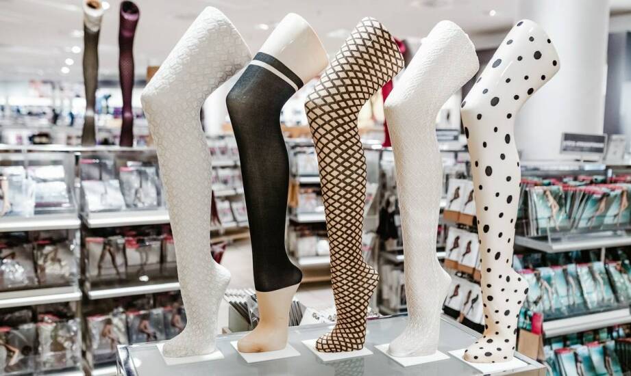 Jak dobrać pończochy do różnych typów obuwia?
