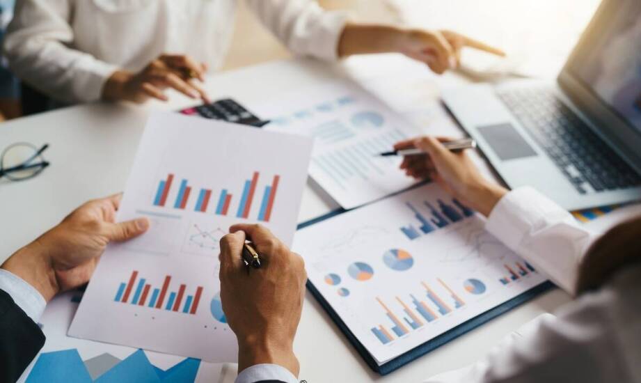 Wsparcie biura rachunkowego w zakresie płac i kadr – co obejmuje oferta?