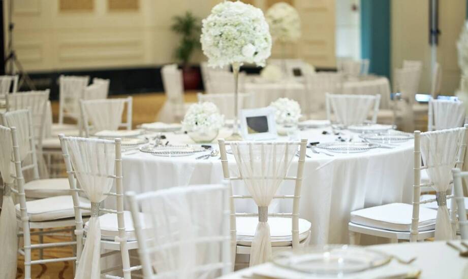 Przyjęcia studniówkowe w restauracji: oferta dla 200 osób