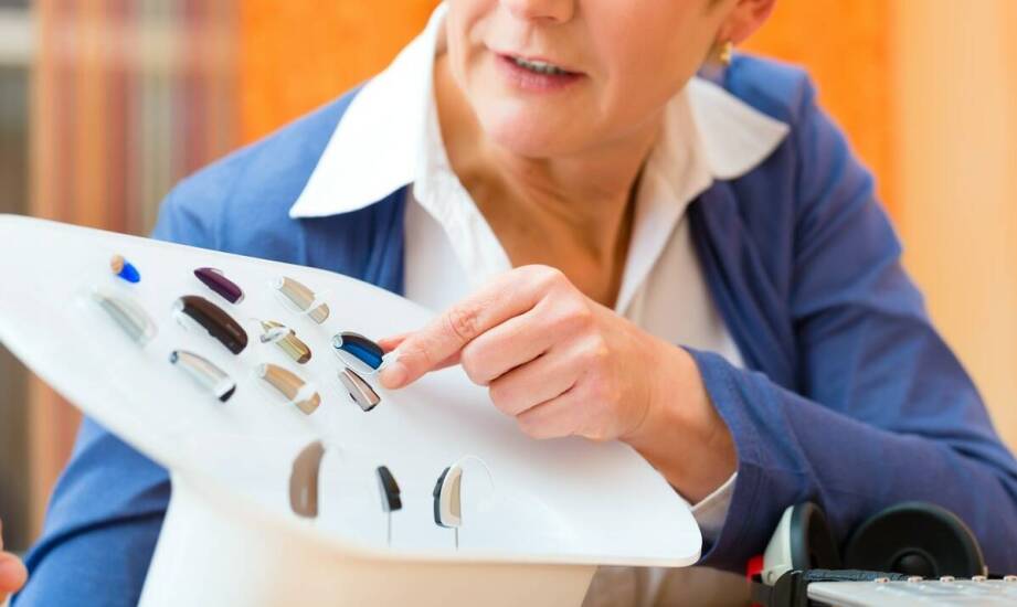 Jakie są innowacyjne rozwiązania w protetyce słuchu?