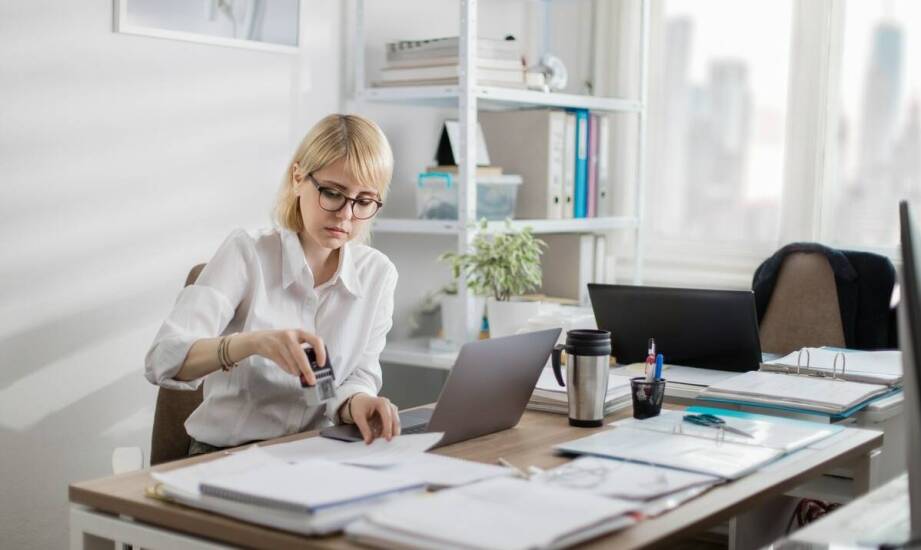 Doradca finansowy w procesie wyboru najlepszego kredytu dla firmy