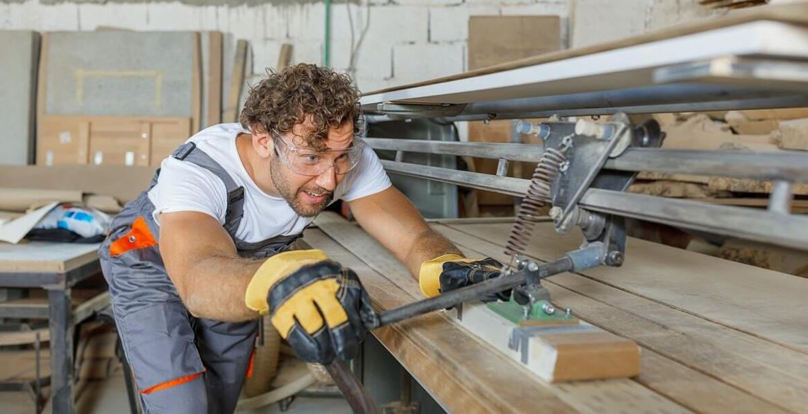 Jak małe zaginarki wspierają drobne remontowe prace?