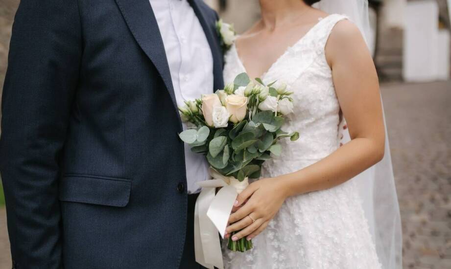 Jakie są korzyści z wyboru kamerzysty na wesele w Krakowie?