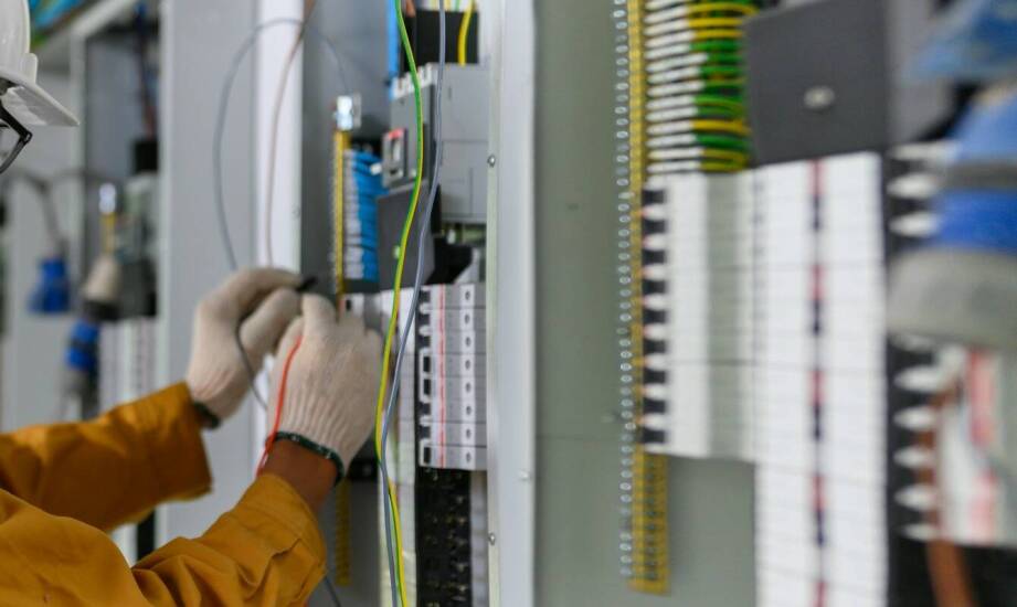 Odbiór techniczny – kluczowy krok w procesie montażu instalacji elektrycznych