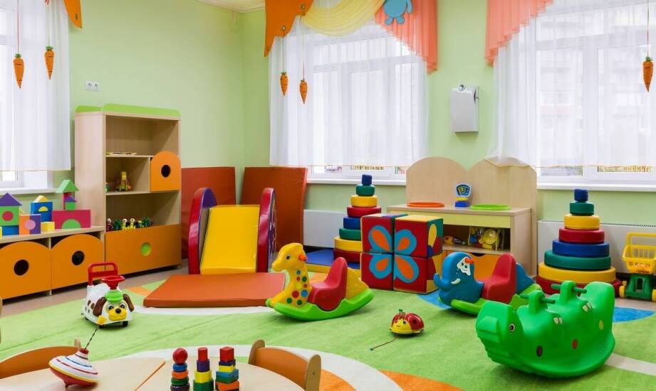 Interaktywne sale zabaw: jak projektować angażujące przestrzenie dla dzieci?