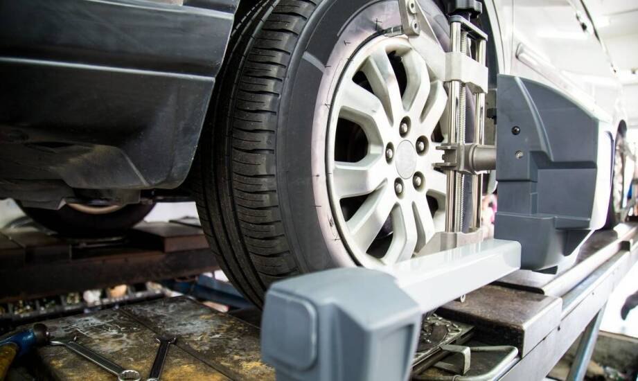 Zalety ustawiania zbieżności w serwisie wulkanizacyjnym