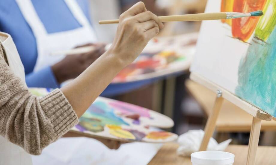 Najnowsze trendy w designie sztalug.