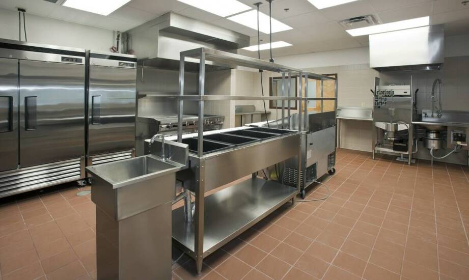 Kluczowe czynniki przy wyborze chłodniczych urządzeń dla gastronomicznych lokali