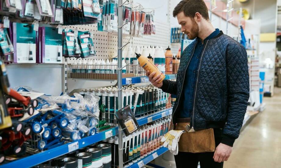 Wybór impregnatu do drewna: na co zwrócić uwagę przy zakupie?