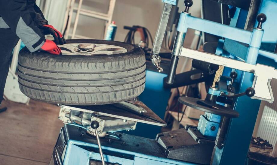Wulkanizacja opon dla ciężarówek: pełna obsługa bez konieczności zjazdu do warsztatu.