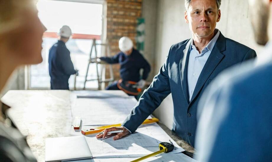Inspektor nadzoru inwestorskiego i jego wpływ na efektywność projektu.