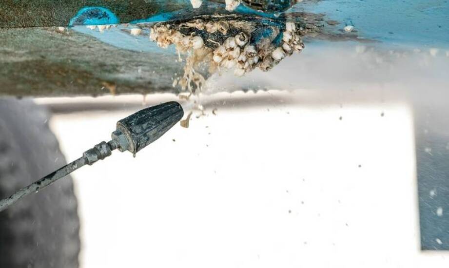 Zalety sodowania w kontekście ochrony środowiska przy czyszczeniu budynków