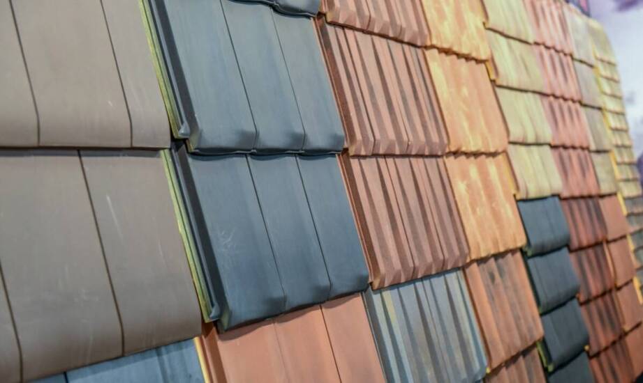 Jak dobrać dachowe akcesoria, aby zwiększyć funkcjonalność i estetykę dachu?