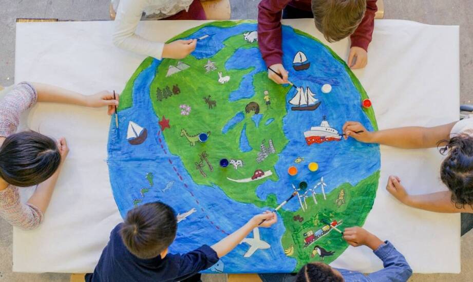 Jakie efekty przynosi dwujęzyczna edukacja w przedszkolu?