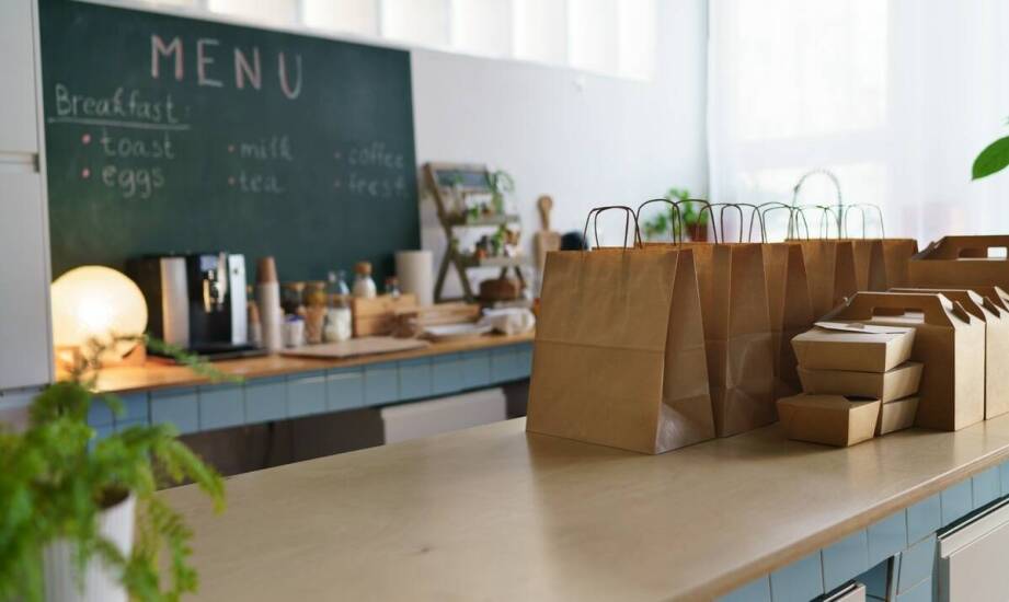 Papierowe torby z logo jako narzędzie do wzmacniania marki