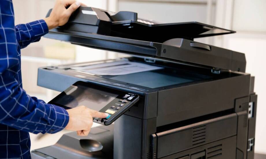 Sezonowy wynajem kserokopiarek w Poznaniu - dla kogo jest to rozwiązanie?