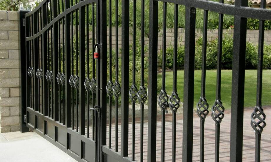 Estetyka i funkcjonalność dwuskrzydłowych bram na Twojej posesji