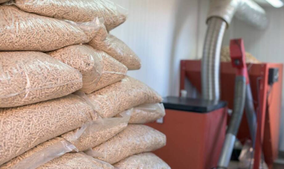 Jak kocioł na pellet wpływa na koszty utrzymania w domu?