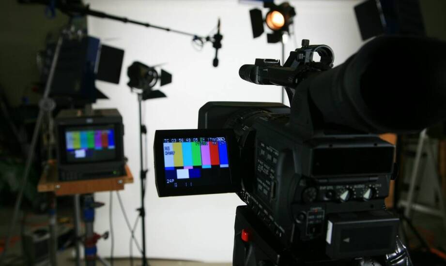 Zróżnicowane ceny wynajmu sprzętu filmowego: Jak wpływają na budżet produkcji?