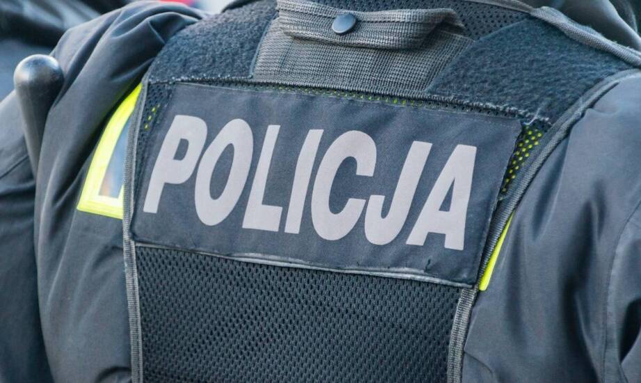 Jakie są prawne wymagania dotyczące użytkowania profesjonalnych policyjnych alkomatów?