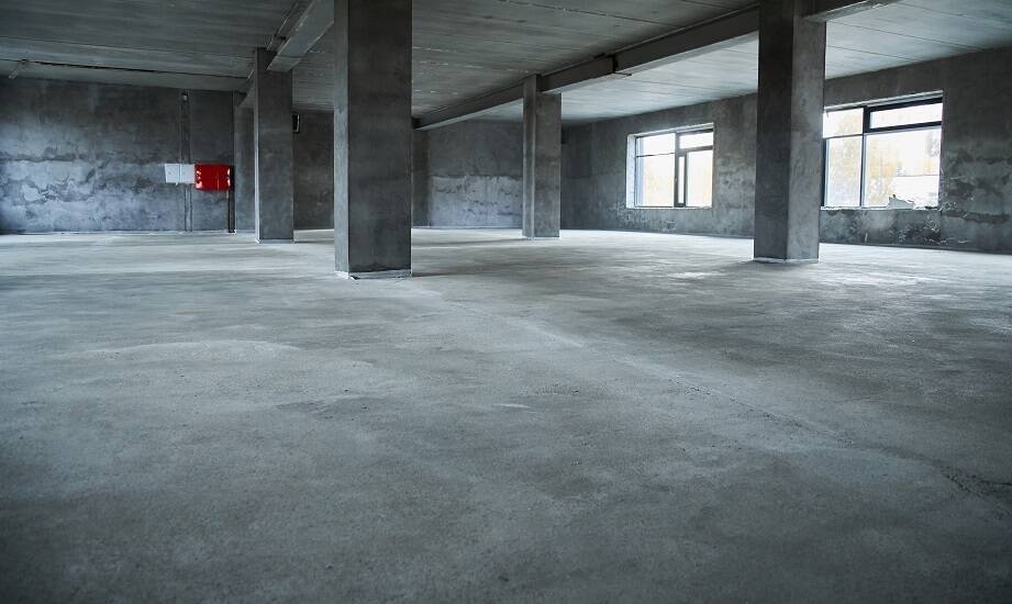 Jakie innowacje w materiałach wpływają na rozwój przemysłowych posadzek betonowych