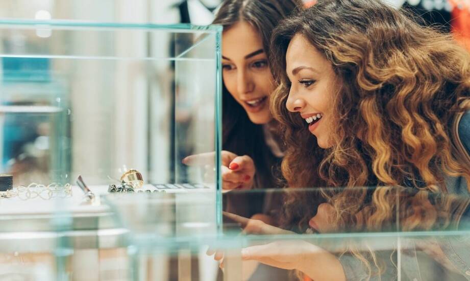 Jak wybrać profesjonalny skup monet w Warszawie?