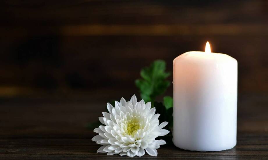 Jak zakład pogrzebowy wspiera rodziny w personalizacji ceremonii pożegnalnej?
