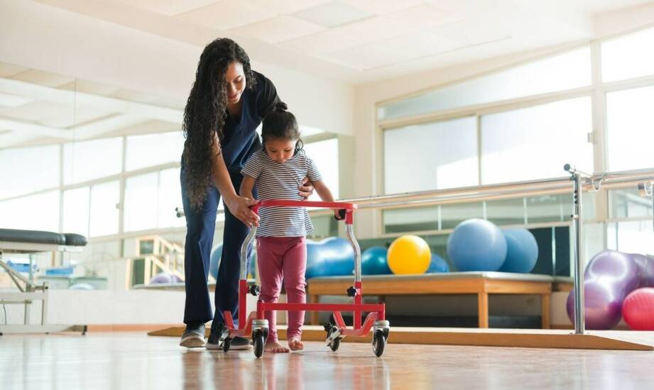 Jak wygląda leczenie wad postawy u dzieci?