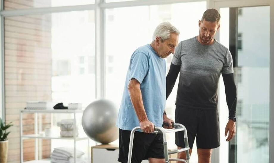 Jakie są zalety korzystania z fizjoterapii podczas treningów w siłowni?