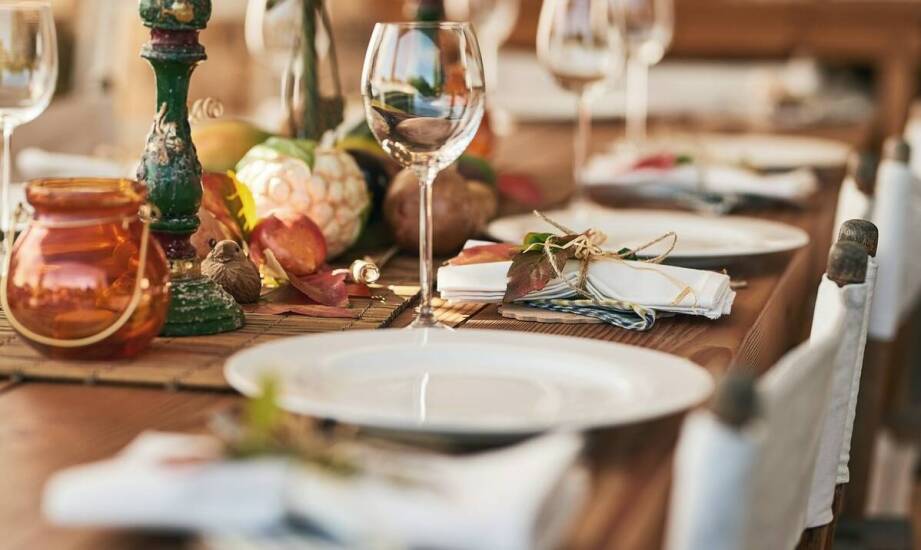 Jak zorganizować niezapomnianą sylwestrową kolację z noclegiem w naszym hotelu?