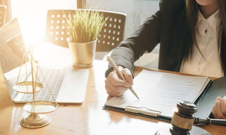 Prawnik a ochrona danych osobowych: wsparcie dla przedsiębiorstw