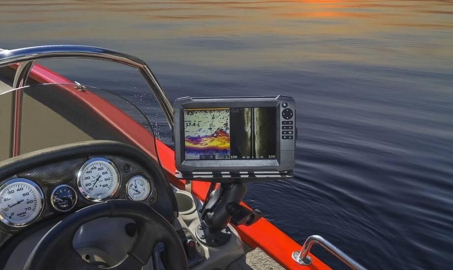 Porównanie wędkarskich echosond: na co zwracać uwagę przy zakupie?