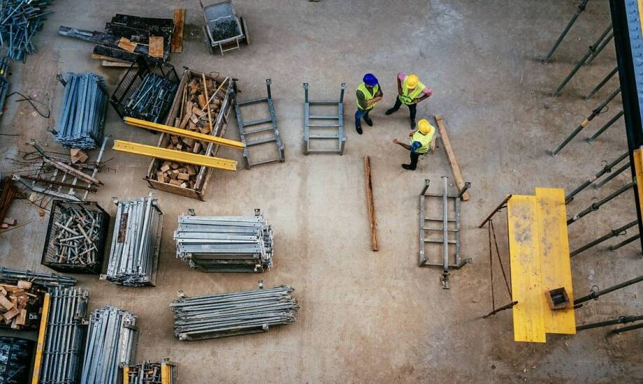 Jakie są najważniejsze czynniki wpływające na koszty realizacji kubaturowych inwestycji?